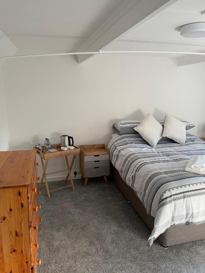 The New Wheel Inn Lymington Luaran gambar