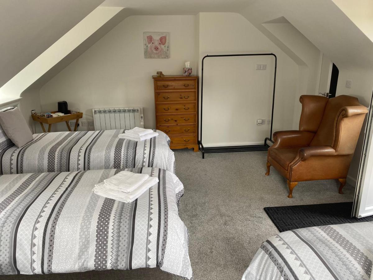 The New Wheel Inn Lymington Luaran gambar