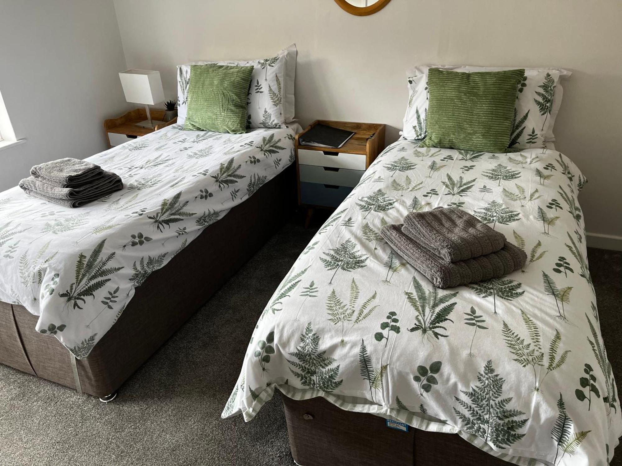 The New Wheel Inn Lymington Luaran gambar