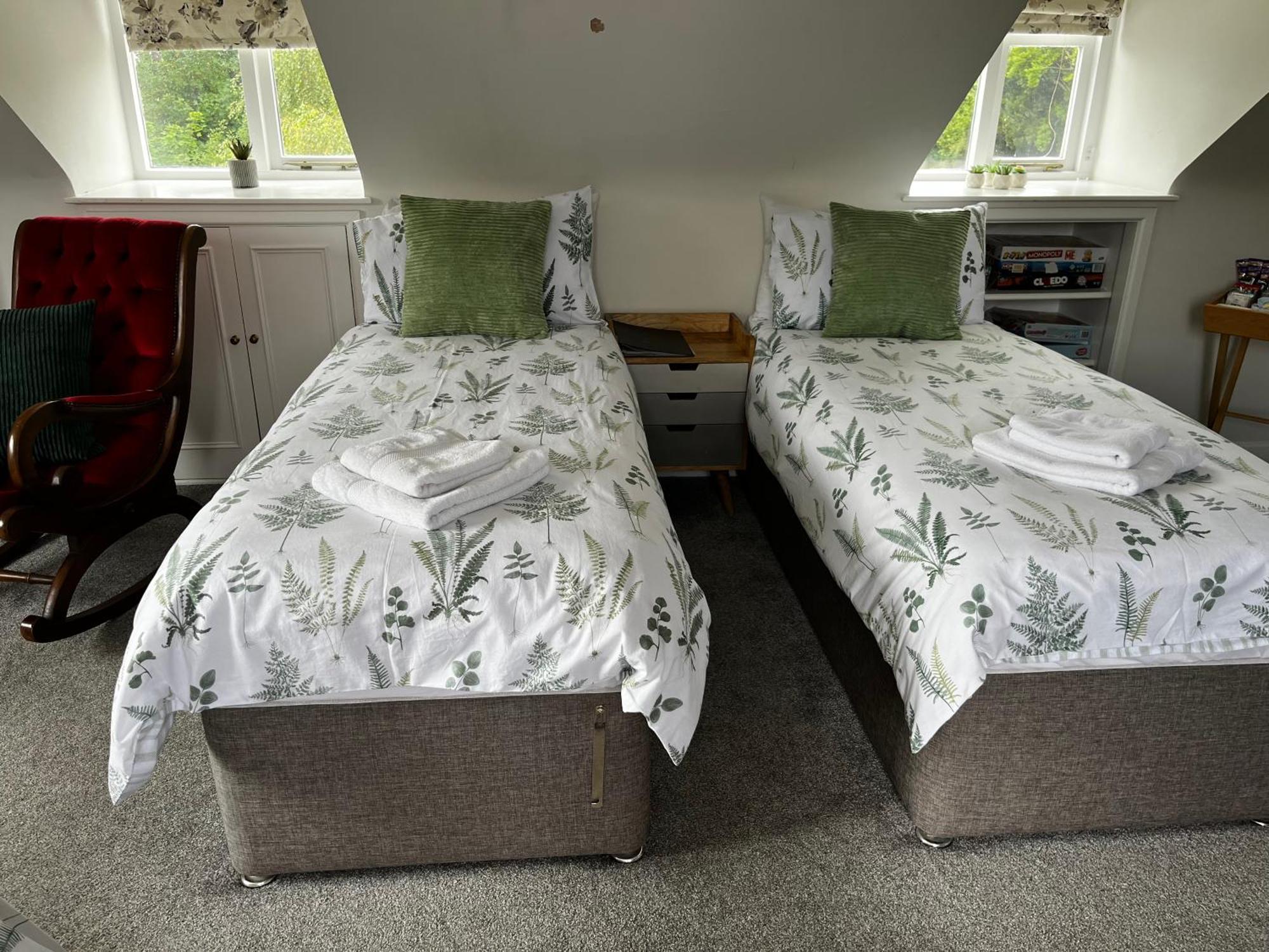 The New Wheel Inn Lymington Luaran gambar